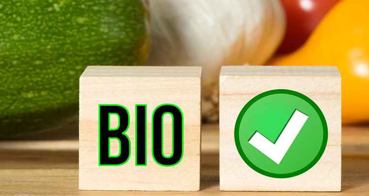 Quand on ne peut pas faire les deux, est-il préférable de manger bio ou local ?