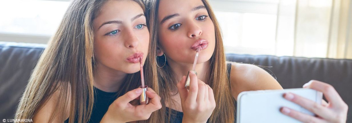 “Sephora kids” : pourquoi les cosmétiques ne doivent pas être utilisés par les enfants