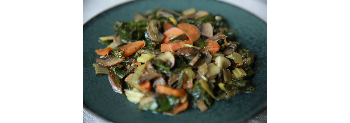 Curry de bette, carotte et champignon