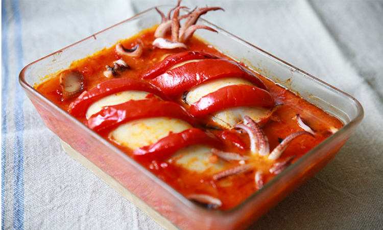 Encornets farcis aux poivrons